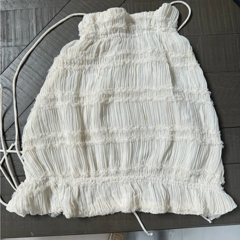 Boutique Backless Top - Picture 3 of 3